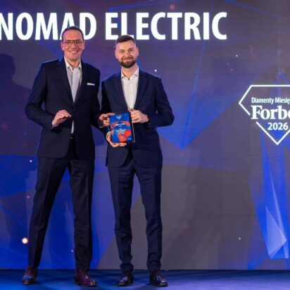 Obraz Główny: nomad electric group with Forbes Diamond award